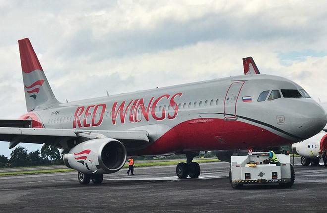 Самолет A320 авиакомпании Red Wings