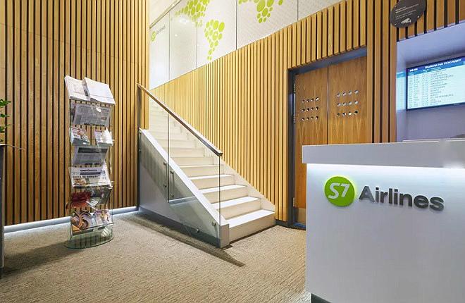 При создании системы распознавания лиц специалисты S7 Airlines используют решение Luna Рlatform от VisionLabs :: S7 Airlines S7 система распознавания лиц в бизнес-зале Домодедово