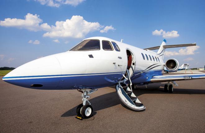 One of the Hawkers for the company’s fleet :: Dmitry Avdeev // Transport-Photo.com Sirius-Aero's fleet renovation effort