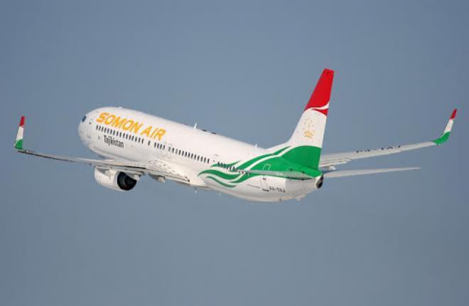 самолет Boeing 737 таджикской авиакомпании Somon Air