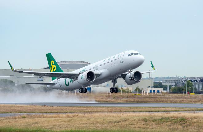 Первая китайская авиакомпания вернулась к прибыльности - Spring Airlines