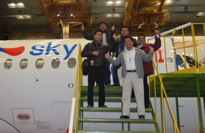 Авиакомпания Sky Aviation проводит инспекторскую проверку первого SSJ 100