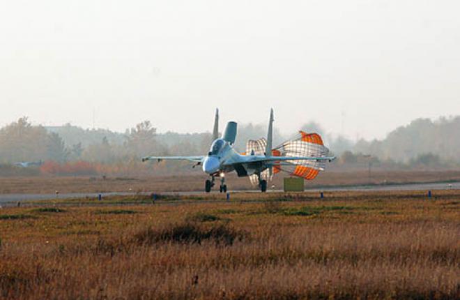 The first Su-30SM prototype landing after its maiden flight