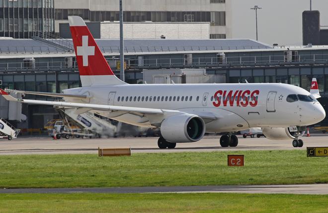 Самолет CS100 авиакомпании Swiss