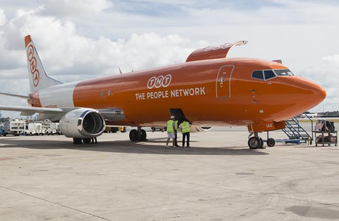 TNT продаст две авиакомпании в рамках сделки с FedEx