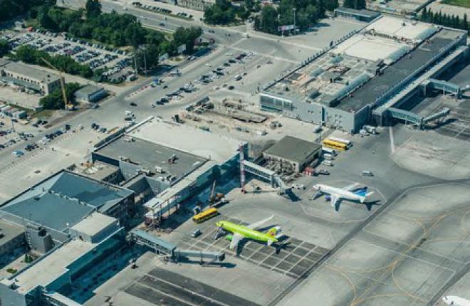 Оба терминала в аэропорту Толмачево объединят в один