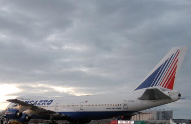 Авиакомпания "Трансаэро" за восемь месяцев перевезла около 5,6 млн пассажиров