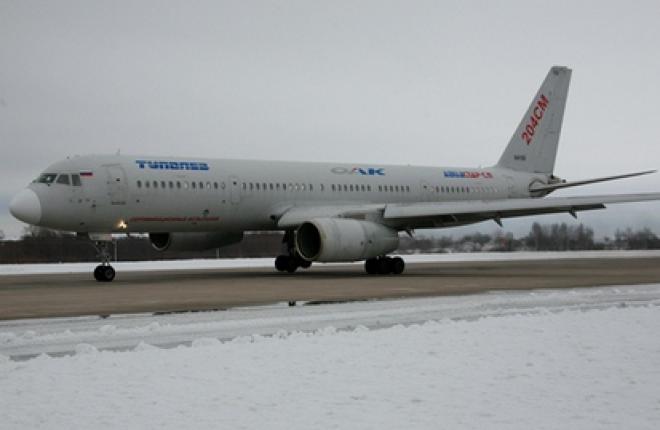 Летные испытания Ту-204 особенностей поведения самолета на посадке с малыми масс