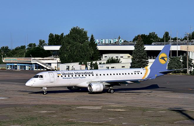 Сейчас во флоте МАУ пять самолетов Embraer E190