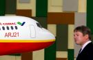 Comac запустила в серийное производство региональный самолет ARJ21