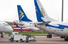 Самолеты казахстанских авиакомпаний Air Astana и SCAT