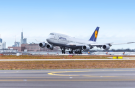 Авиакомпания Lufthansa отменяет 90% рейсов 