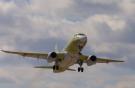 Полностью российский самолет Superjet 100 приступил к полетам
