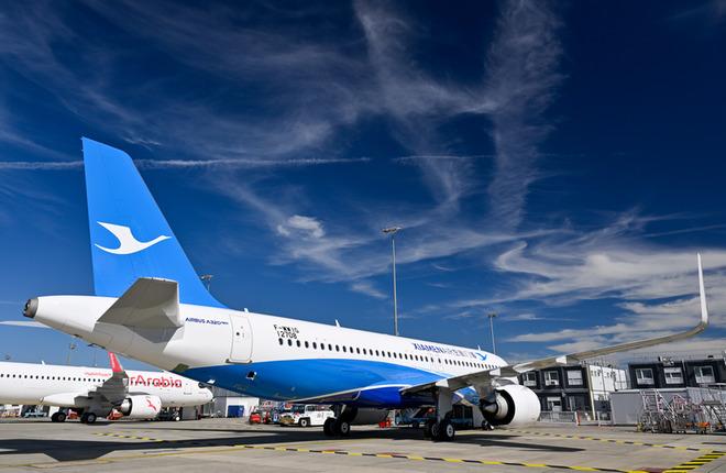 Две китайские авиакомпании разместили заказ на 137 самолетов Airbus A320neo